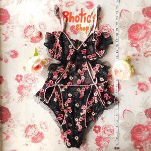 NEW 3D Floral Appliques FLL Peony Bodysuit RARE